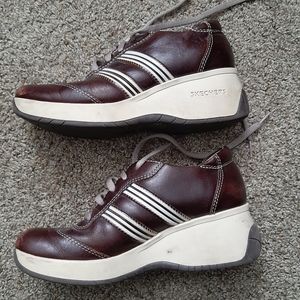 SKECHERS Women's Shoes Size 7 Brown Platform